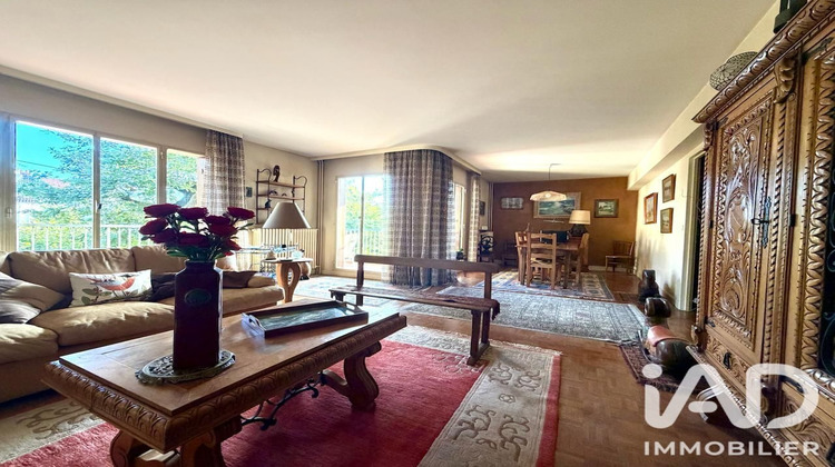 Ma-Cabane - Vente Appartement Garches, 122 m²