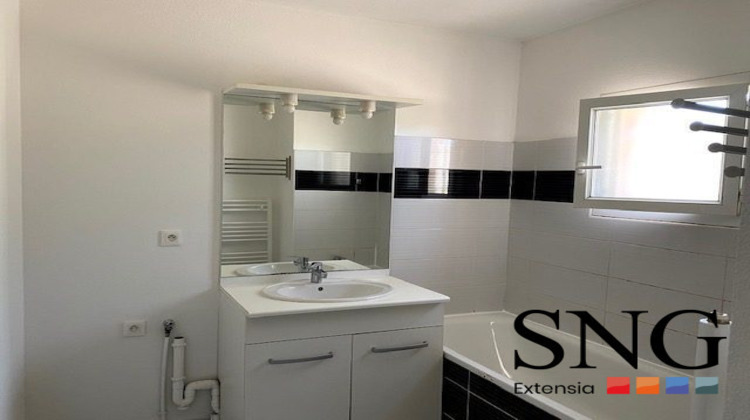 Ma-Cabane - Vente Appartement Garons, 59 m²