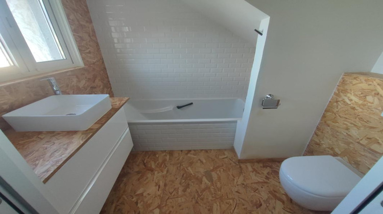 Ma-Cabane - Vente Appartement GATTIERES, 81 m²