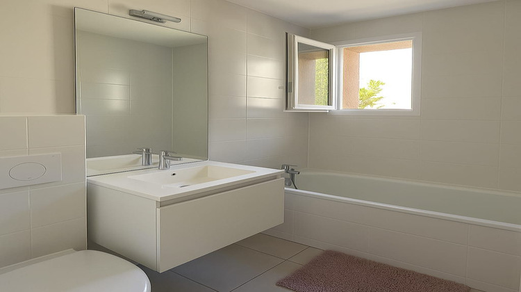 Ma-Cabane - Vente Appartement Genas, 97 m²