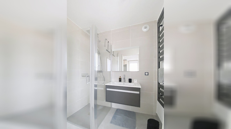 Ma-Cabane - Vente Appartement GENAS, 80 m²