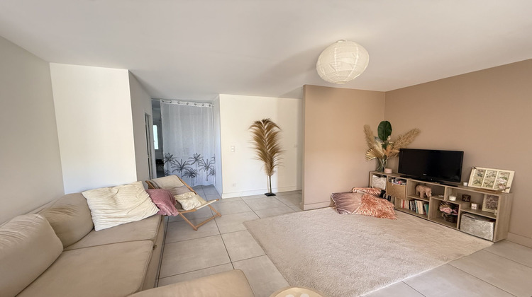 Ma-Cabane - Vente Appartement Genas, 97 m²