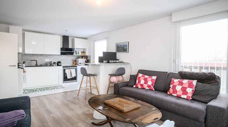 Ma-Cabane - Vente Appartement GENTILLY, 55 m²