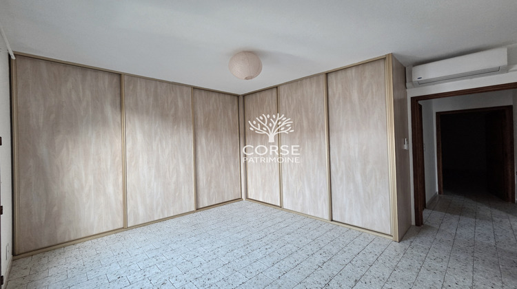 Ma-Cabane - Vente Appartement Ghisonaccia, 109 m²