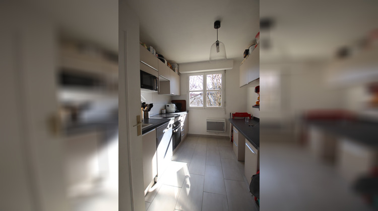 Ma-Cabane - Vente Appartement GIF-SUR-YVETTE, 82 m²