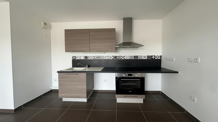 Ma-Cabane - Vente Appartement Gignac-la-Nerthe, 60 m²