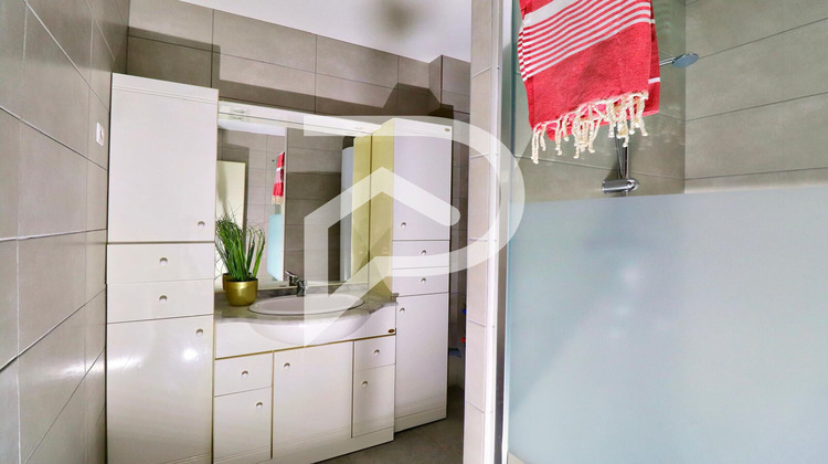 Ma-Cabane - Vente Appartement GINASSERVIS, 63 m²