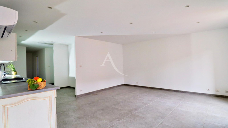 Ma-Cabane - Vente Appartement GINASSERVIS, 63 m²