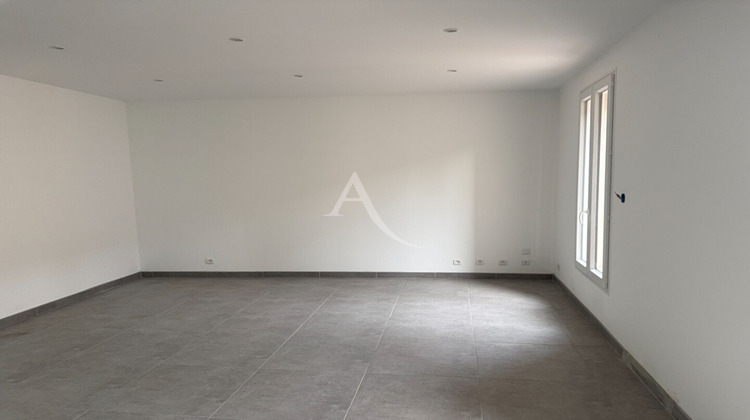 Ma-Cabane - Vente Appartement GINASSERVIS, 63 m²