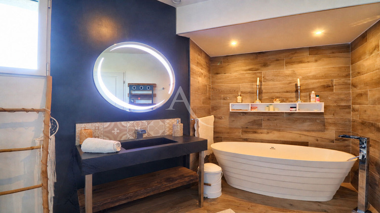 Ma-Cabane - Vente Appartement GINASSERVIS, 90 m²