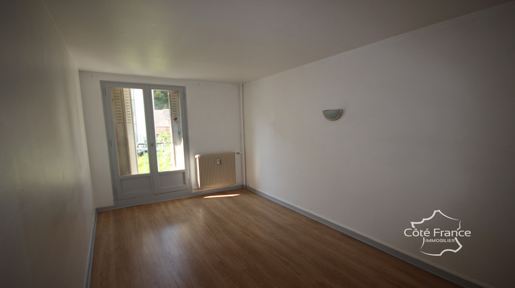 Ma-Cabane - Vente Appartement Givet, 76 m²