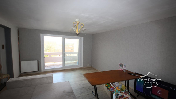 Ma-Cabane - Vente Appartement GIVET, 54 m²