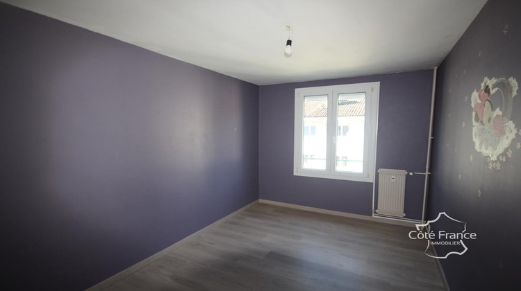 Ma-Cabane - Vente Appartement GIVET, 77 m²