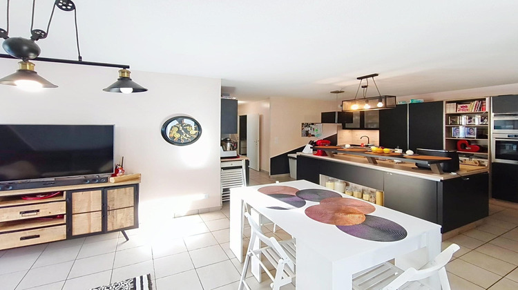 Ma-Cabane - Vente Appartement Givors, 94 m²