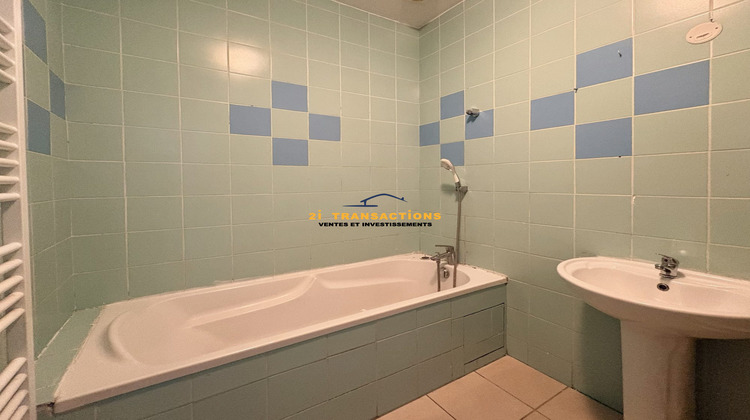 Ma-Cabane - Vente Appartement Givors, 65 m²