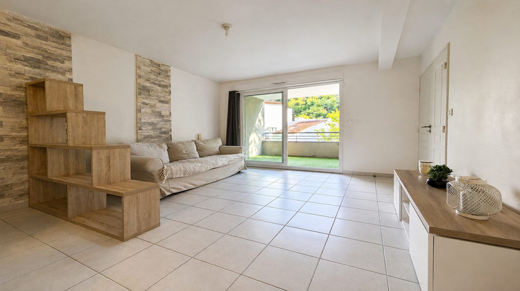 Ma-Cabane - Vente Appartement Givors, 50 m²