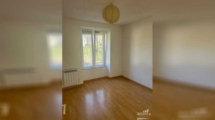 Ma-Cabane - Vente Appartement Glay, 60 m²