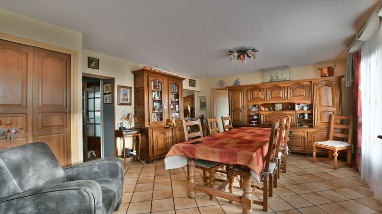 Ma-Cabane - Vente Appartement GOLBEY, 66 m²