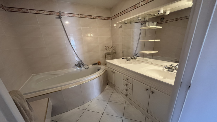 Ma-Cabane - Vente Appartement Golfe Juan, 62 m²