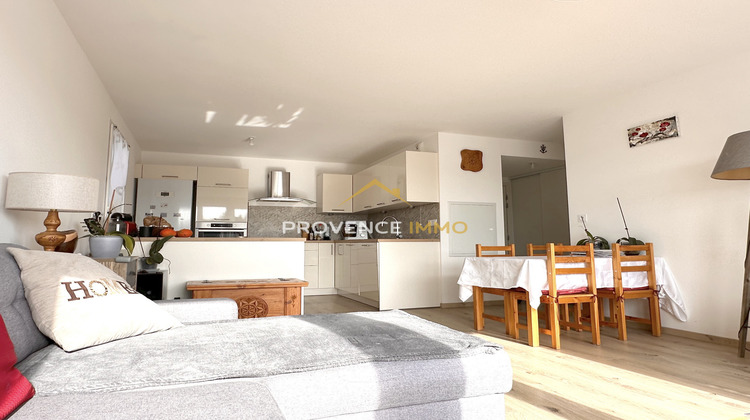 Ma-Cabane - Vente Appartement Grans, 61 m²