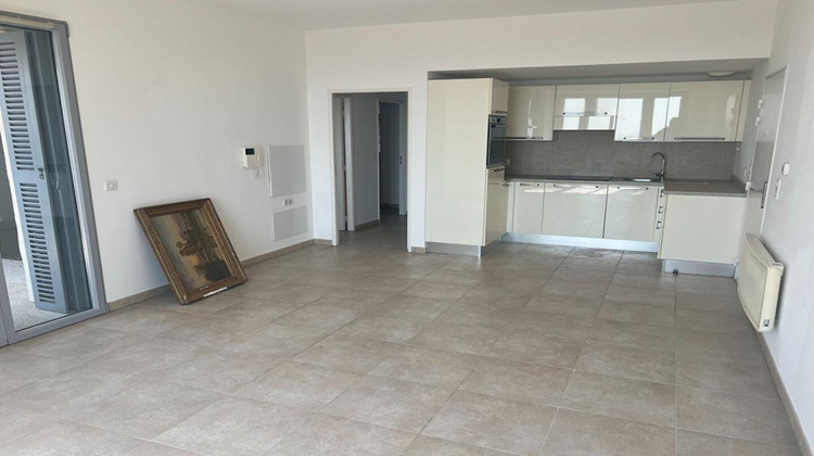 Ma-Cabane - Vente Appartement GRASSE, 61 m²