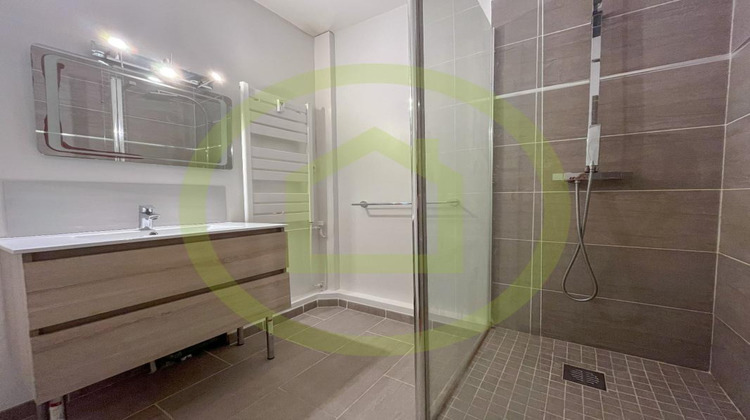 Ma-Cabane - Vente Appartement GRASSE, 73 m²