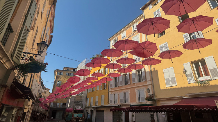 Ma-Cabane - Vente Appartement GRASSE, 102 m²