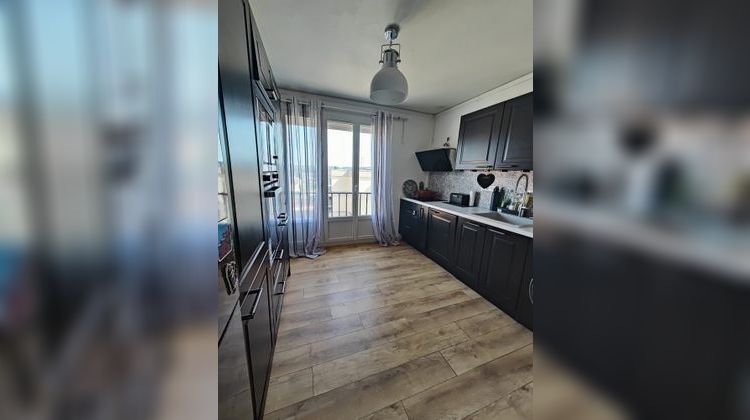 Ma-Cabane - Vente Appartement Gravigny, 48 m²