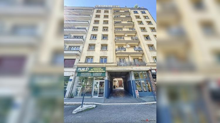 Ma-Cabane - Vente Appartement GRENOBLE, 64 m²