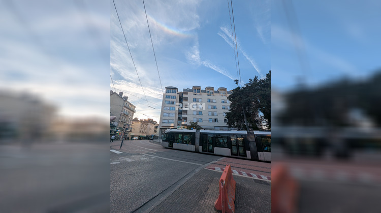 Ma-Cabane - Vente Appartement Grenoble, 97 m²