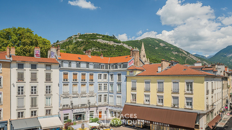 Ma-Cabane - Vente Appartement GRENOBLE, 196 m²