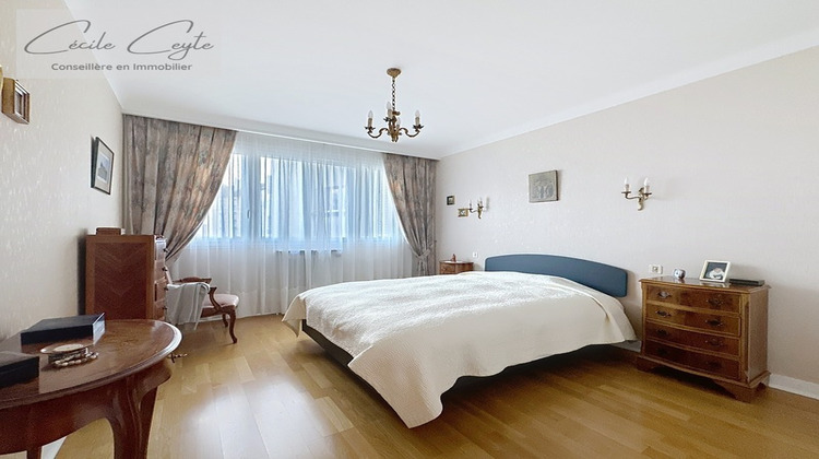 Ma-Cabane - Vente Appartement GRENOBLE, 102 m²