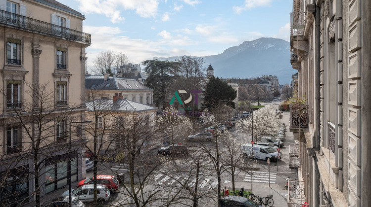 Ma-Cabane - Vente Appartement Grenoble, 223 m²
