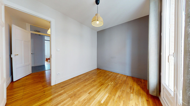 Ma-Cabane - Vente Appartement GRENOBLE, 65 m²