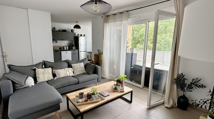 Ma-Cabane - Vente Appartement Grenoble, 64 m²