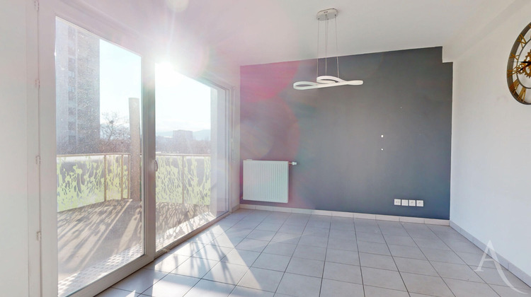 Ma-Cabane - Vente Appartement GRENOBLE, 66 m²