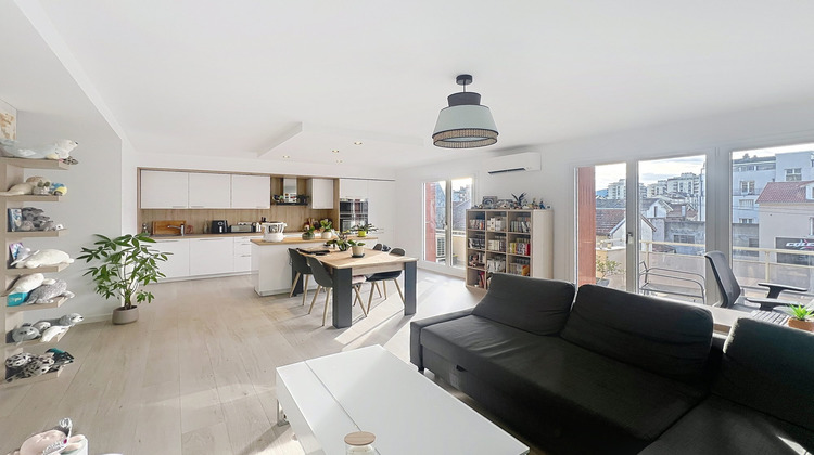 Ma-Cabane - Vente Appartement Grenoble, 54 m²