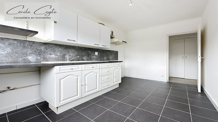 Ma-Cabane - Vente Appartement GRENOBLE, 61 m²