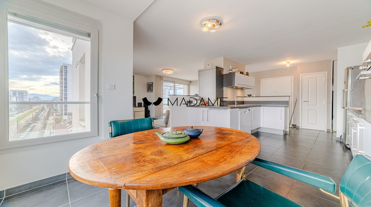 Ma-Cabane - Vente Appartement Grenoble, 82 m²