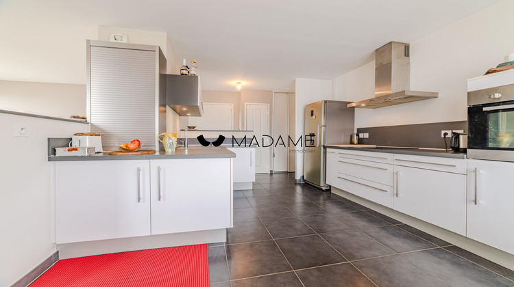 Ma-Cabane - Vente Appartement Grenoble, 82 m²