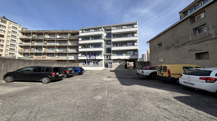 Ma-Cabane - Vente Appartement Grenoble, 57 m²