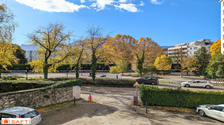 Ma-Cabane - Vente Appartement Grenoble, 64 m²