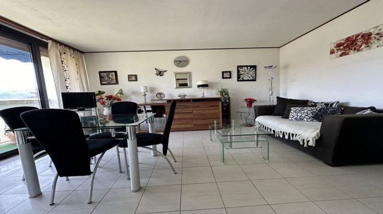 Ma-Cabane - Vente Appartement Gréoux-les-Bains, 63 m²