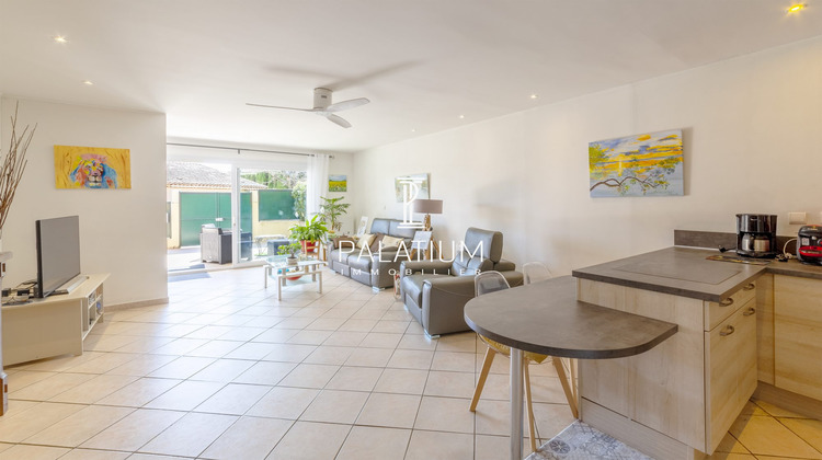 Ma-Cabane - Vente Appartement Gréoux-les-Bains, 101 m²