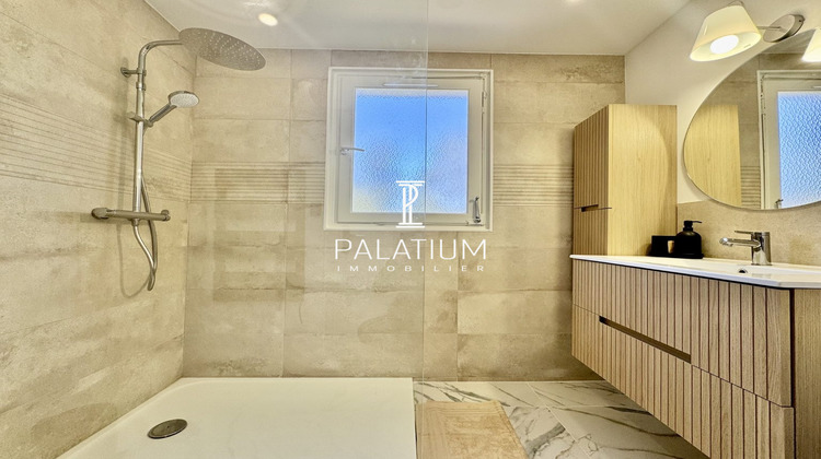 Ma-Cabane - Vente Appartement Gréoux-les-Bains, 64 m²