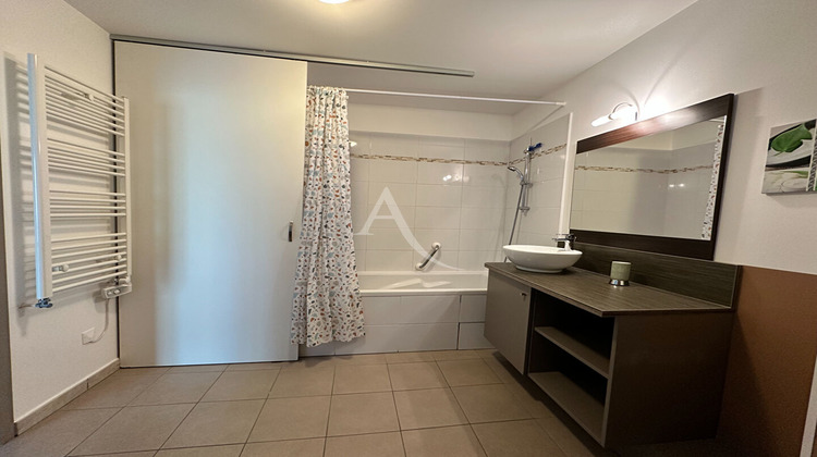 Ma-Cabane - Vente Appartement GREOUX-LES-BAINS, 43 m²