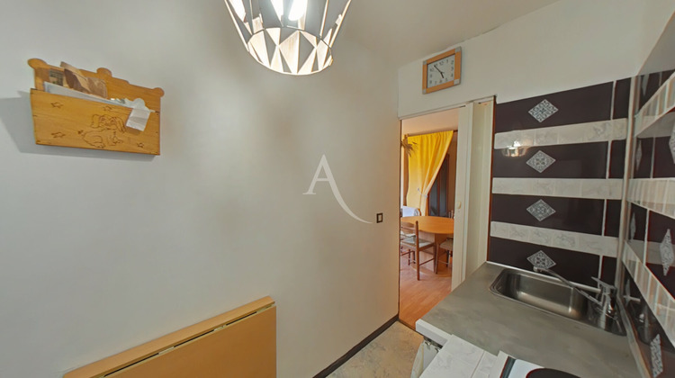 Ma-Cabane - Vente Appartement GREOUX-LES-BAINS, 34 m²