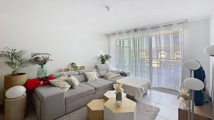 Ma-Cabane - Vente Appartement GRETZ-ARMAINVILLIERS, 38 m²