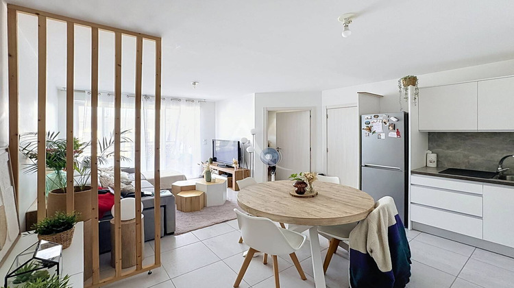 Ma-Cabane - Vente Appartement GRETZ-ARMAINVILLIERS, 38 m²