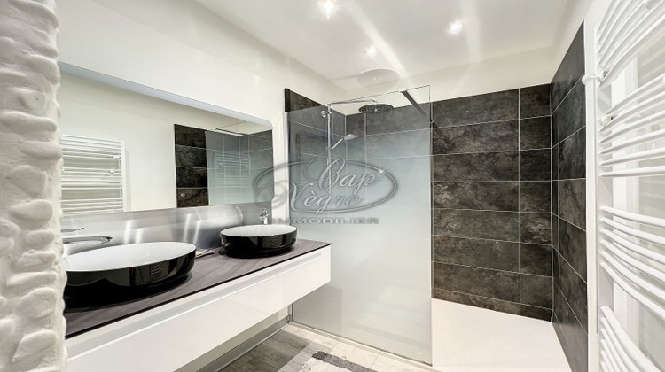 Ma-Cabane - Vente Appartement GRIMAUD, 75 m²